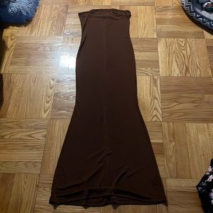 Brown dress